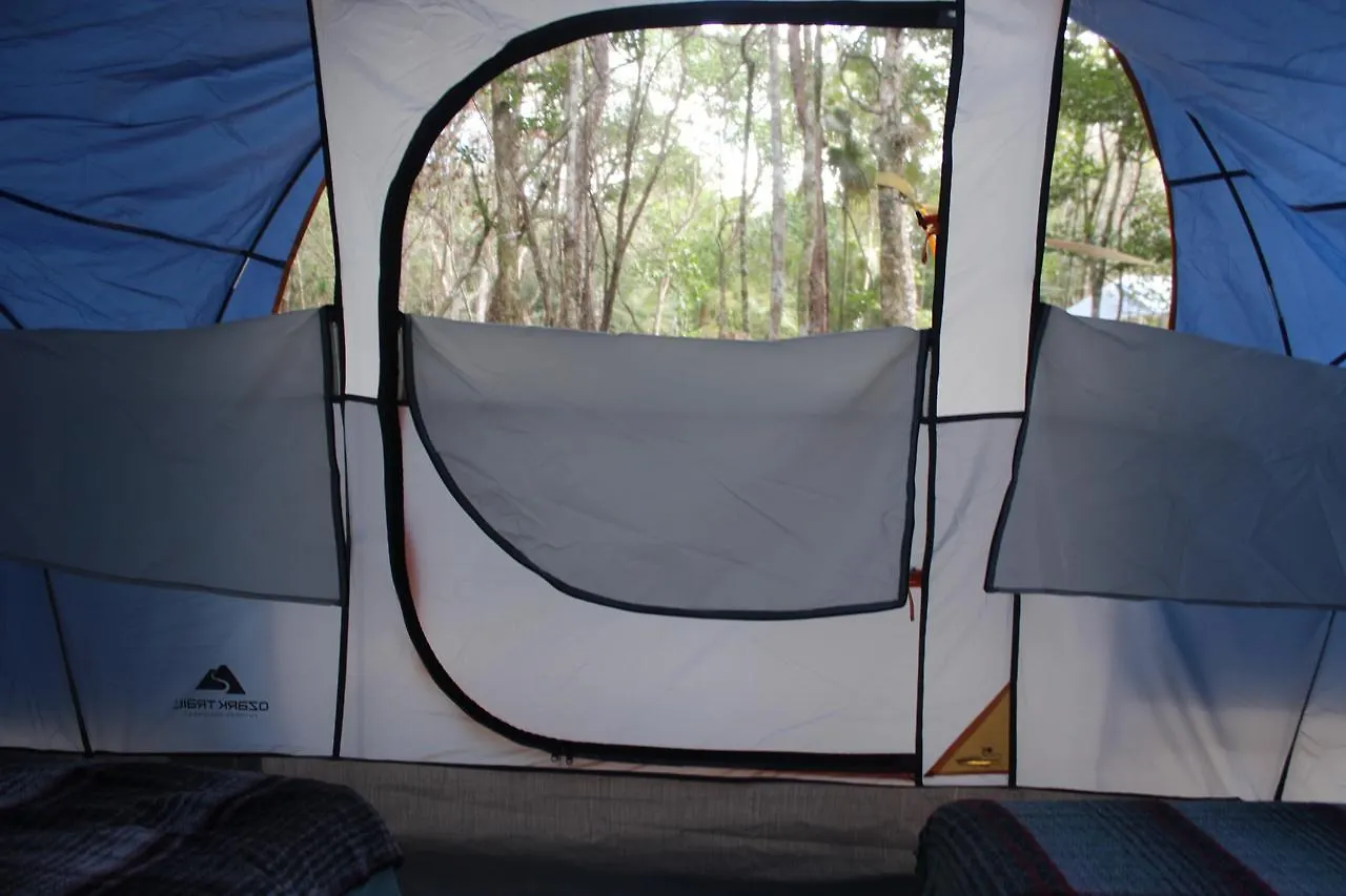 מלון טולום Stage One Camping