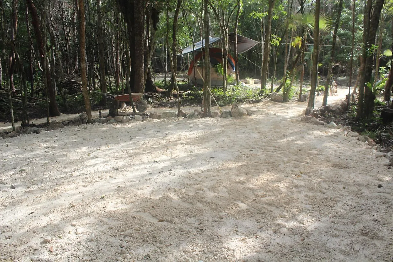 Stage One Camping Hotel Tulum 0*,