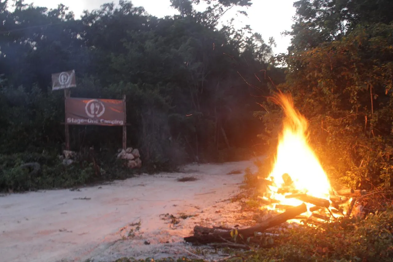 Stage One Camping Hotel Tulum 0*,