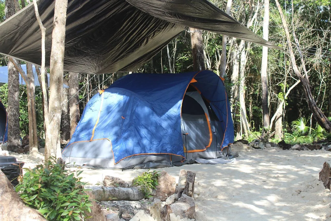 Campsite Stage One Camping Hotel Tulum