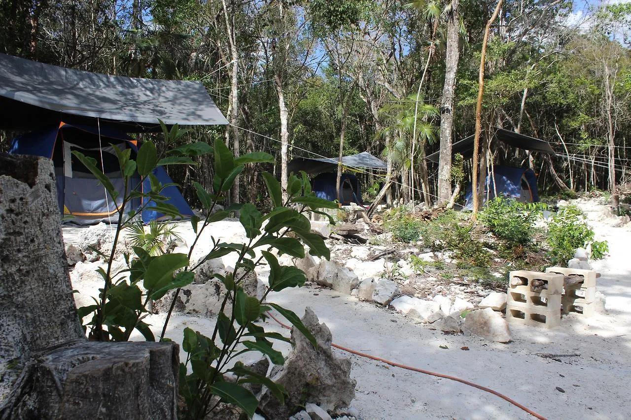 Campsite Stage One Camping Hotel Tulum